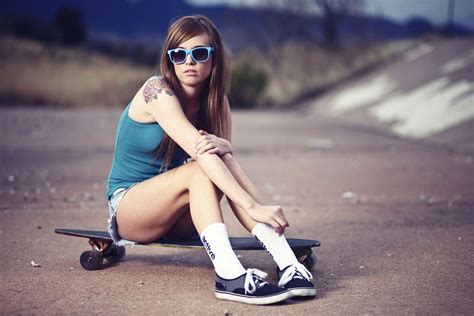 Girl Skateboard Wallpaper Wallpapersafari