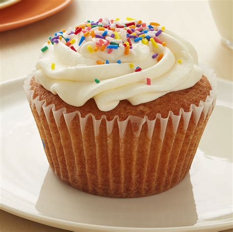 Vanilla Cupcake Vanilla Buttercream Icing Sprinkles Little Pie Company