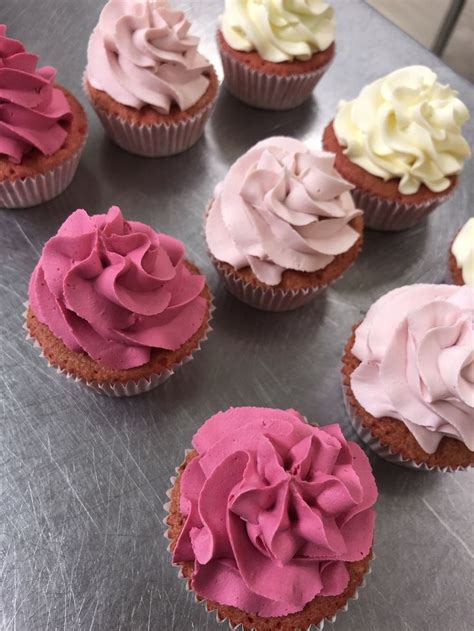 This cake flavour is quite popular and is going to be among 2020 trends. Shades of Pink Cupcakes in 2020 | Cake, Wedding cake ...