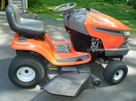 Husqvarna Yth2246 46 In Riding Lawn Mower For Sale Ronmowers