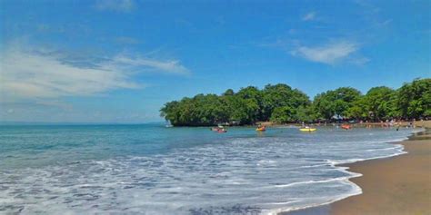 Pantai Batu Karas Pangandaran Daya Tarik Aktivitas Liburan Lokasi And Harga Tiket Pesisir