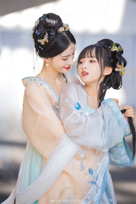 Beautiful Asian Women Woman Loving Woman Korean Girl Photo Cute Lesbian Couples China Girl