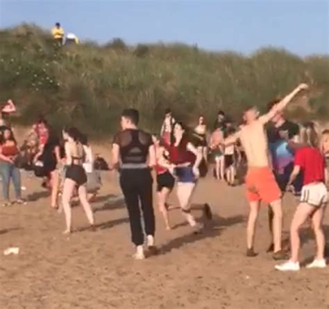 Ayrshire Beach Fight Shocking Footage Shows Teenagers Brawling In Front Of Horrified Families