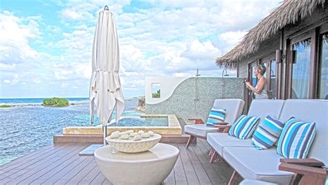 5 Reasons You Will Love Sandals Royal Caribbeans Overwater Suites