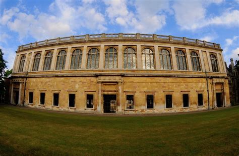 The Wren Library Lets Go Punting