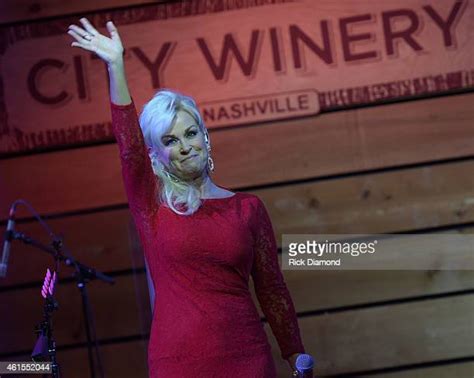 Lorrie Morgan Photos And Premium High Res Pictures Getty Images