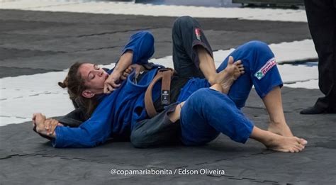 Bjj Female Fight Rear Choke Jiu Jitsu Feminino Estrangulamento