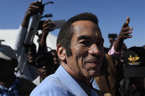 Ian Khama Botswana Ex President Charged With Illegal Weapons Possession Bloomberg