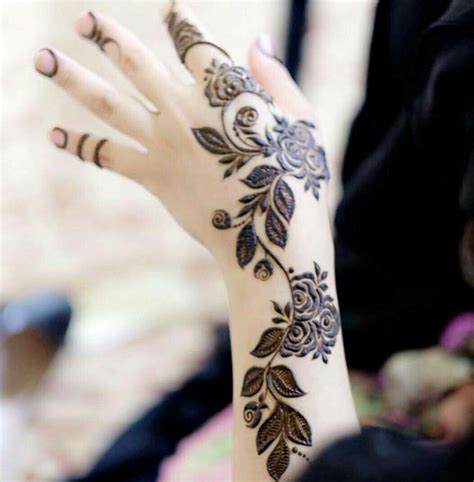 Trademark Rose Mehndi Style Rose Eid Mehndi Designs Eid Mehndi Crayon