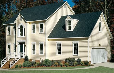 Image Result For Cream Siding Pics Vinyl Siding House Vinyl Siding