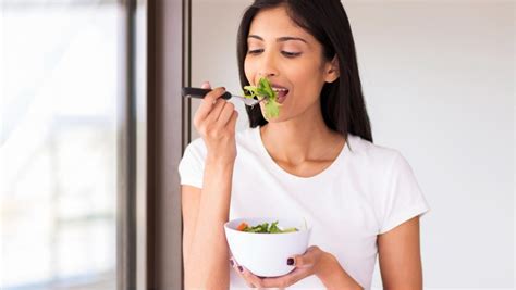 Six Ways Millennials Can Adopt Healthy Eating Habits
