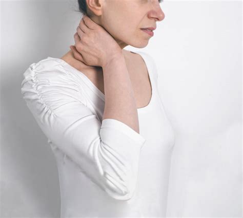 Posture Tips To Prevent Neck Pain Republic Spine And Pain