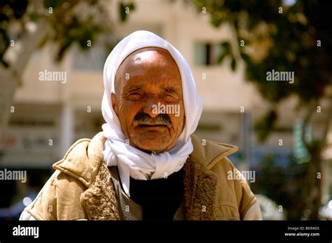 Old Man Portrait Libya Hi Res Stock Photography And Images Alamy
