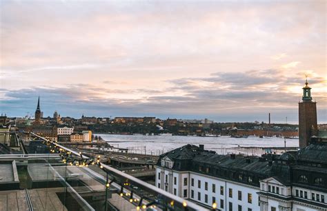 22 Photos That Will Convince You To Visit Gamla Stan Stockholms Old