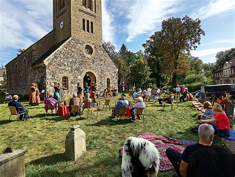 Blankenfelde ist ein großes dorf in der märkischen landschaft und bildet gemeinsam mit mahlow eine amtsfreie. Musik- und Tanzband Tanderadei 3 in Blankenfelde-Mahlow ...