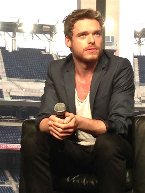 Adorable Richard Madden Nerd Hq Panel Being Adorable Richard Madden Richard Madden