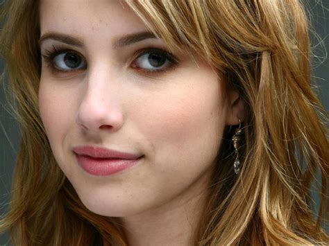 Today in this video, we at bright side decided to recall those golden old days, and look at how the most beautiful hollywood actresses were in the '90s. Hollywood Actress Emma Roberts hot Photos - My Wallpapers