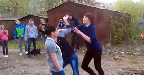 Teenage Schoolgirls In Brutal Fight Which Sees Them Trade Punches And