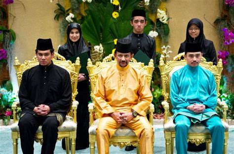 He dey popular for im role for di fi design. His Majesty the Sultan and Yang Di-Pertuan of Brunei ...