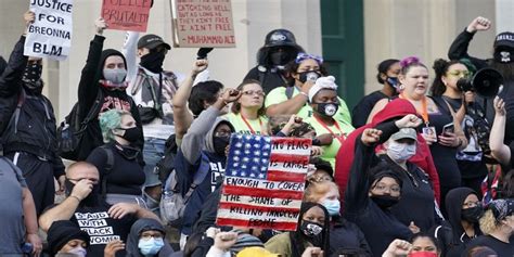 Two Louisville Police Officers Shot Amid Riots Fox News Video