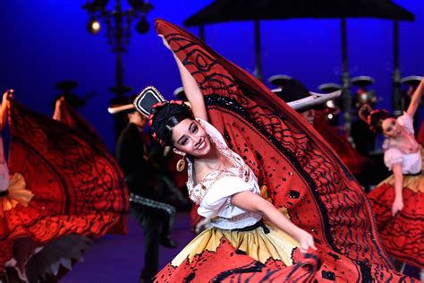 Ballet Folklórico De México De Amalia Hernández Ums University