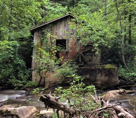An Abandoned Mill In The Woods Of North Georgia Oc 2694x2394