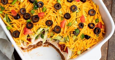 Seven Layer Taco Dip Insanely Good