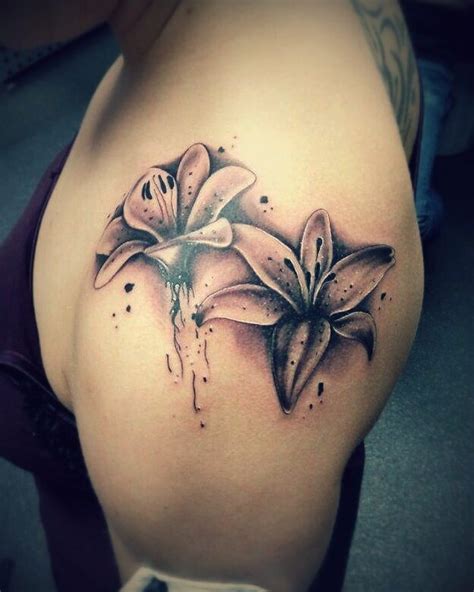 52 Incredible Flower Tattoo Designs For Women
