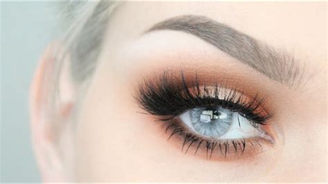 Eyeshadow is a cosmetic placed on the eyelids and brow bone to accentuate the eyes. FALL / Orange Halo Eye - YouTube