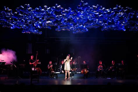 Lá na minha aldeia — gisela joão. Gisela João - Teatro São Luiz