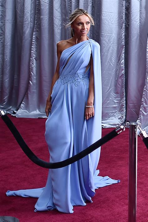 Pics 2017 Academy Awards Red Carpet Photos — Emma Stone And More