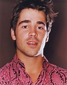 Colin Farrell, even in that shirt | Colin farrell, Hollywood actor, Hot ...