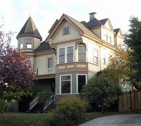 Nestled in the heart of brooklyn, the box house hotel is an ideal spot from which to discover new york (ny). 1894 Victorian in Seattle, Washington - OldHouses.com