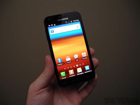 Samsung Galaxy S Ii Epic 4g Touch Review The Verge