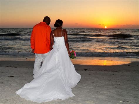 We feature a bridal show that highlights the latest trends. Florida beach wedding themes - Tangerine Dream - Suncoast ...