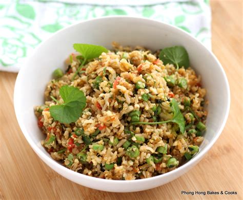 Nasi kerabu shop this of the shop of kak yah nasi kerabu, actually is another type of cooked rice in the state of kelantan. PH Bakes and Cooks!: Nasi Goreng Kerabu (Kerabu Fried Rice)