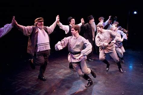 Theatre Review ‘fiddler On The Roof At Tobys Dinner Theatre Of