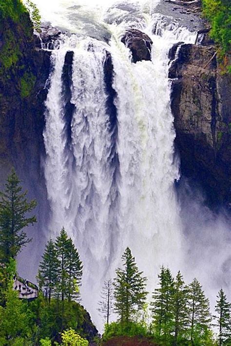 This Waterfall Photo Is Beautiful Snoqualmie Falls In Washington State