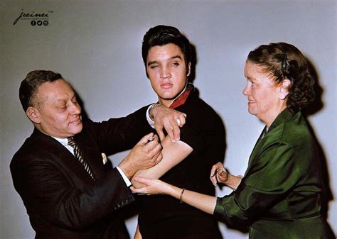 Graeme Wood On Twitter Rt Fxmc1957 Photo Of The Day Elvis Presley