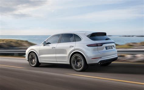 Download Wallpapers Porsche Cayenne Turbo 2018 Rear View 4k New