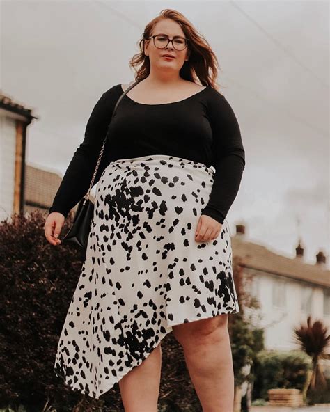 Emily Plus Size Blogger On Instagram Gifted Thank You To