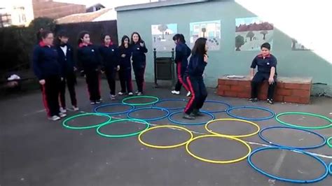 3 juegos divertidos para jóvenes en grupos. Juegos Educación Física - Campo Minado - YouTube