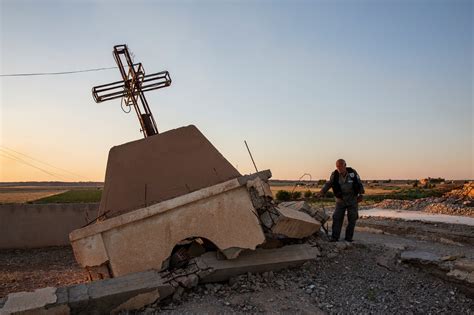 ‘there are no girls left syria s christian villages hollowed out by isis the new york times