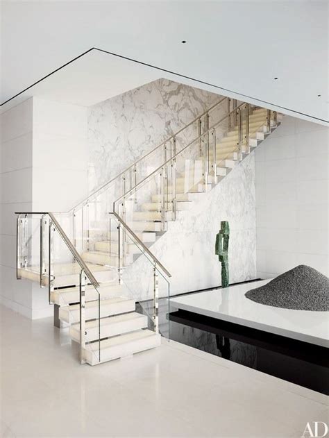 A Manhattan Penthouse By Oda Architecture Features A Glowing White Onyx