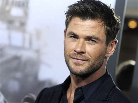 Extraction, out now on @netflix. 20 Best Chris Hemsworth Haircuts & Hairstyles - Modern Men's Guide
