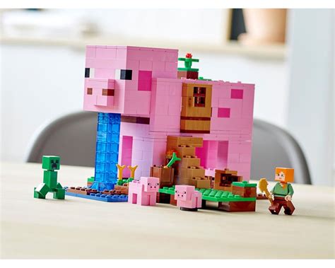 Lego Set 21170 1 The Pig House 2021 Minecraft Rebrickable Build