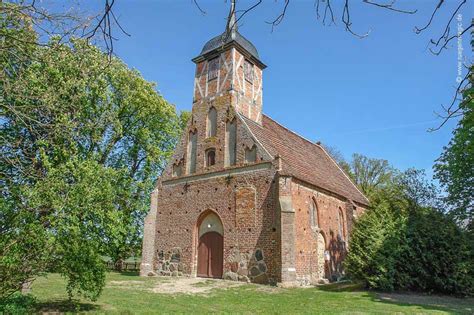 Kirche Landow älteste Fachwerk Kirche Norddeutschlands