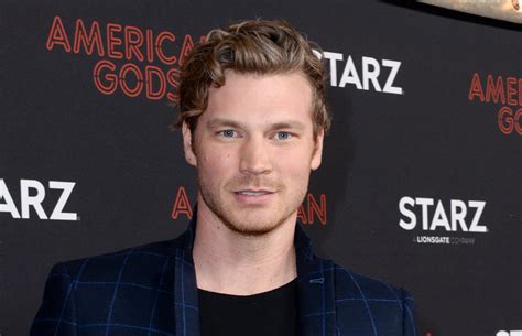 Derek Theler Just Got Married The Baby Daddy Cast Reunited At The