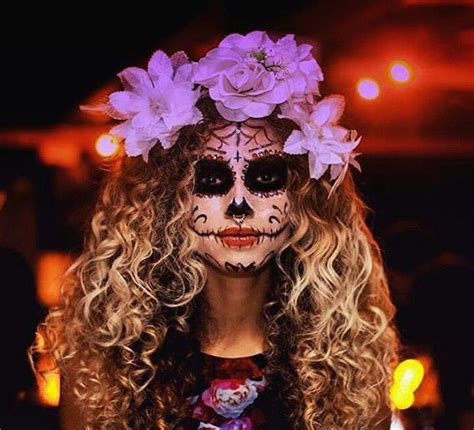 16 Amazing Curly Halloween Costume Ideas