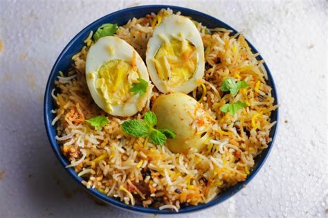 Hyderabadi Egg Dum Biryani Anda Biriyani How To Make Egg Biriyani